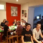 Hostel Advantage